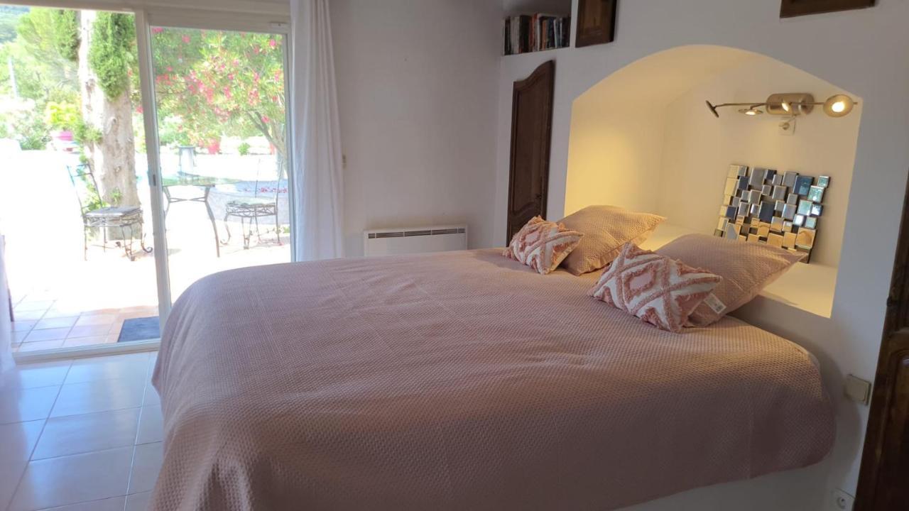 Logement La Belle Provence Le Beausset Exterior foto
